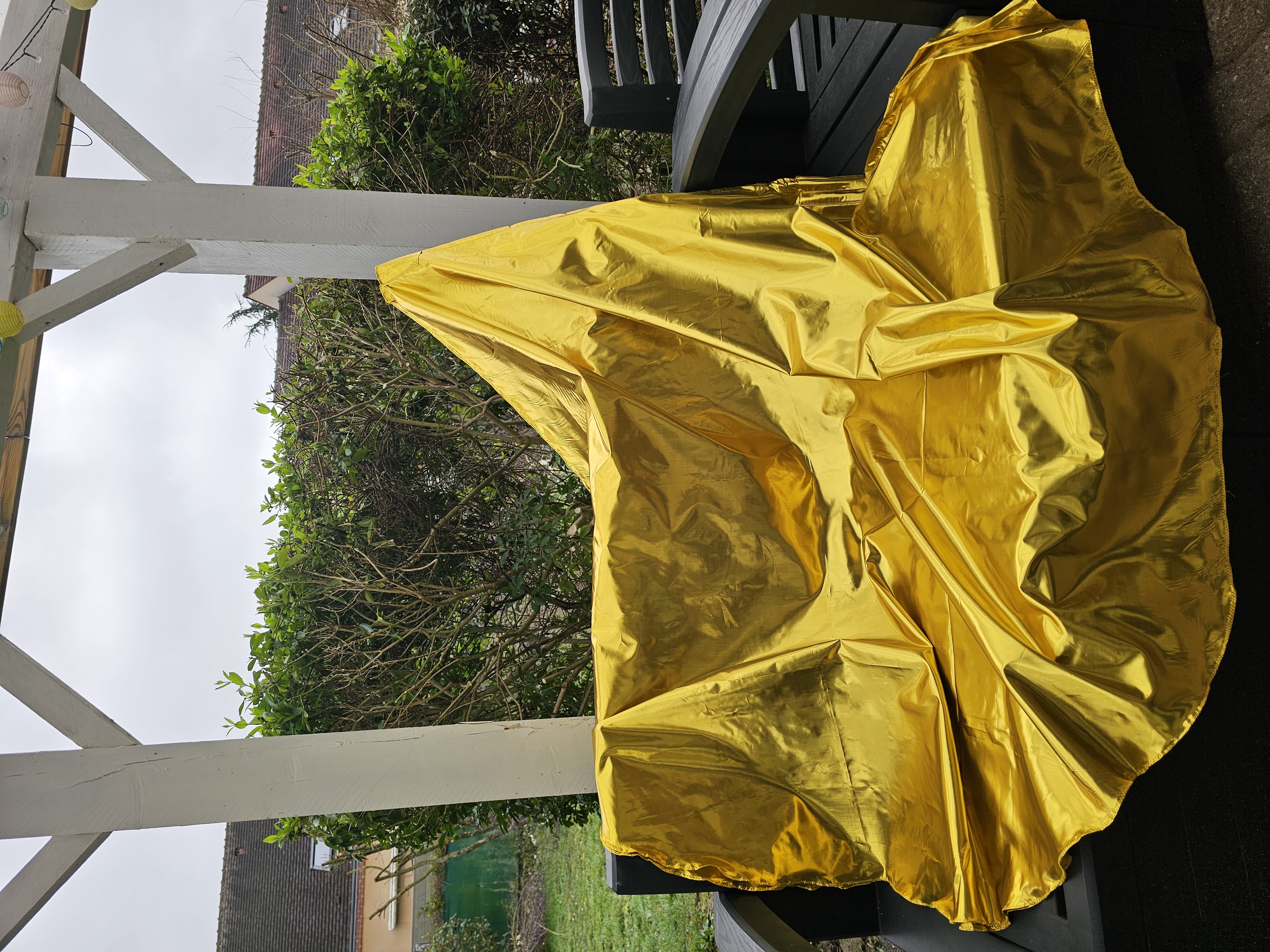Paire de bannières en tissu métallique